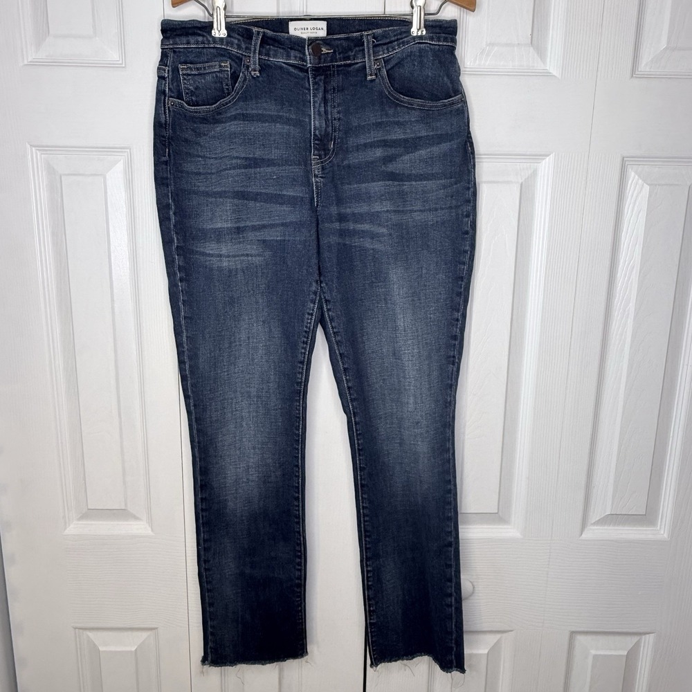 Oliver Logan Women's High-Rise Straight Jeans Raw Hem Medium Wash | Size‎ 27